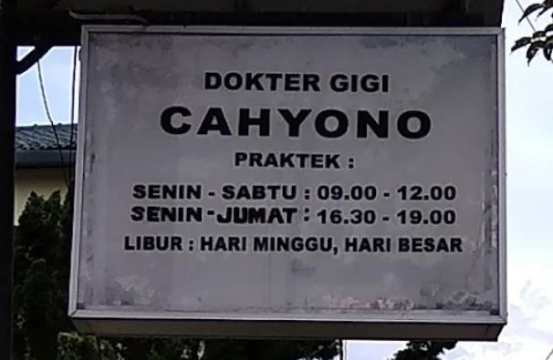 Dokter Gigi Cahyono