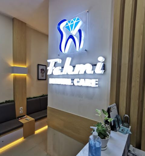 Fahmi Dental Care ( praktek Dokter Gigi Bersama Sebrang Pom Bensin Assalam)